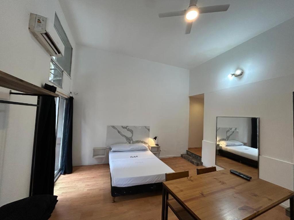 Suites Santa Fe departamento, a 200 mts de facultad y hospitales aledaños