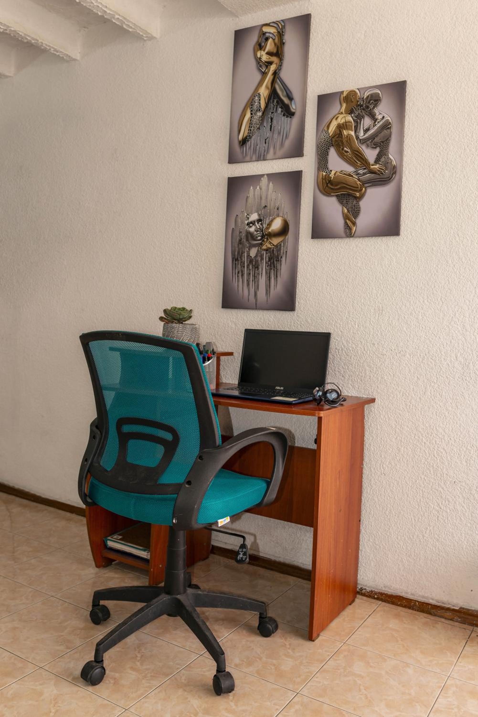 Casa con ambiente familiar, amplia, en excelente ubicación