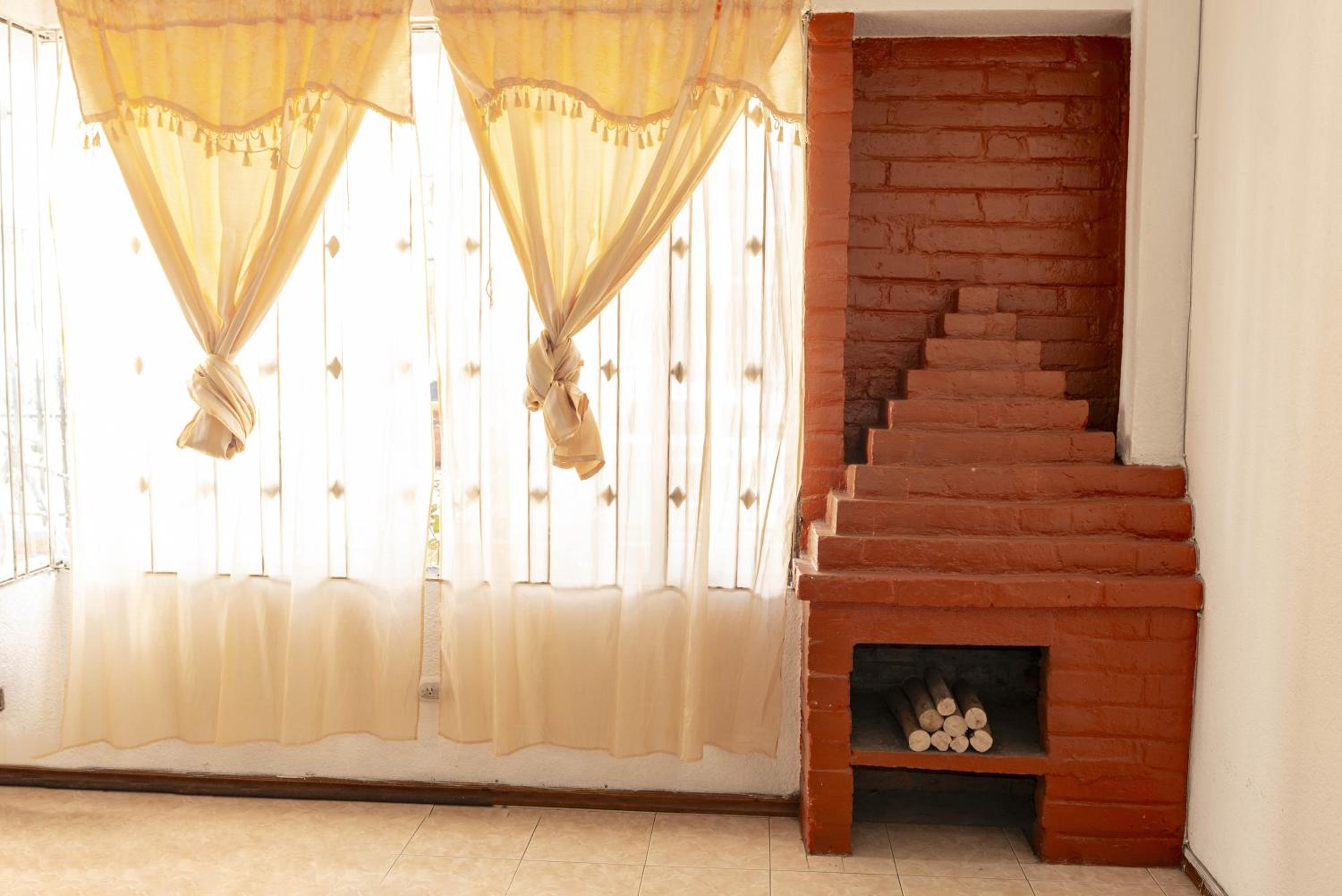 Casa con ambiente familiar, amplia, en excelente ubicación