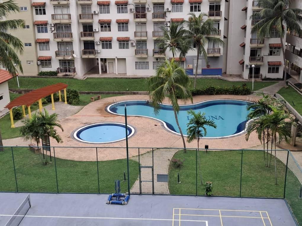 Homestay WaDi 2 apartment with pool near beach photo 5