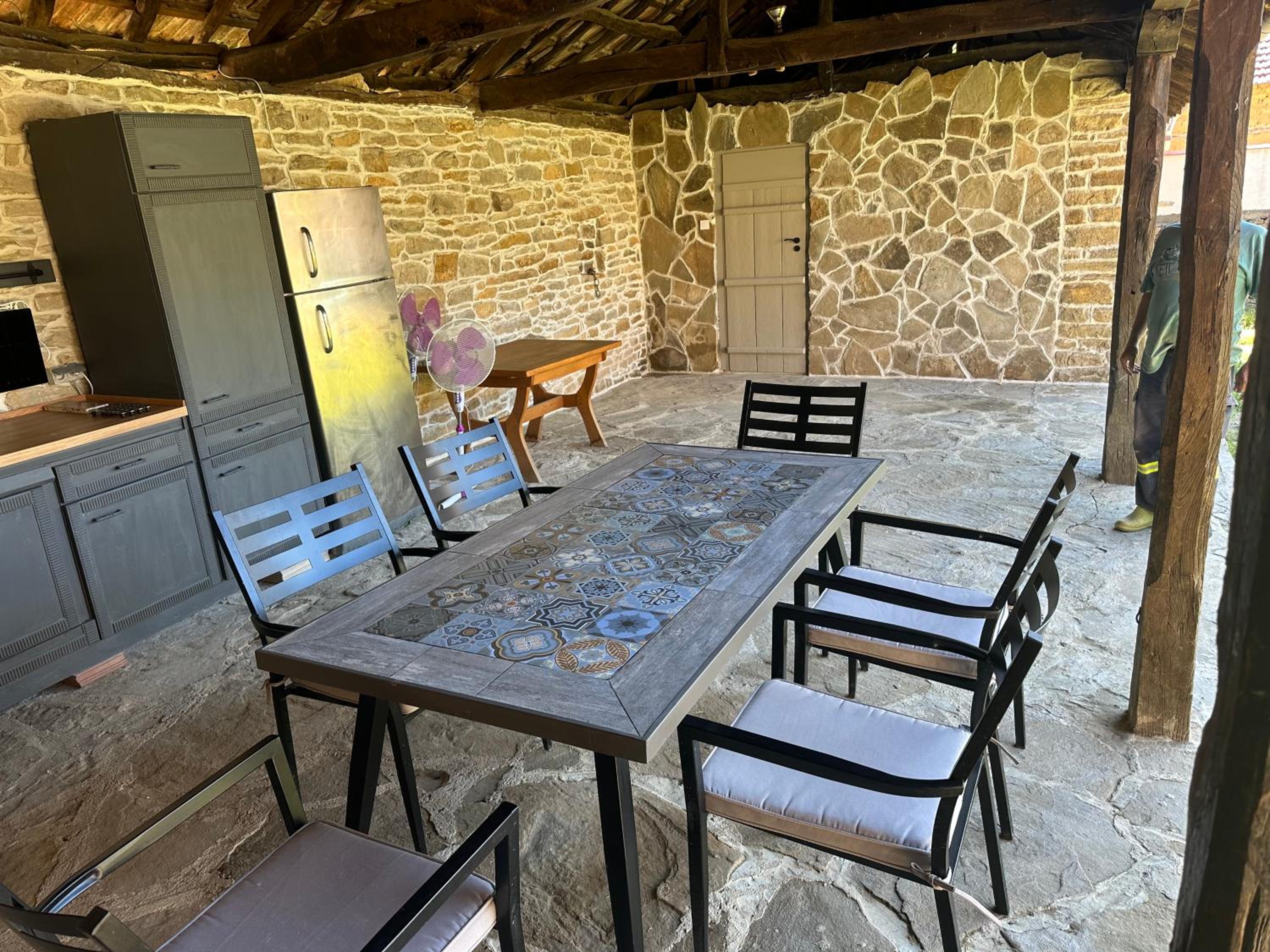 Chez le Colonel Pool House
