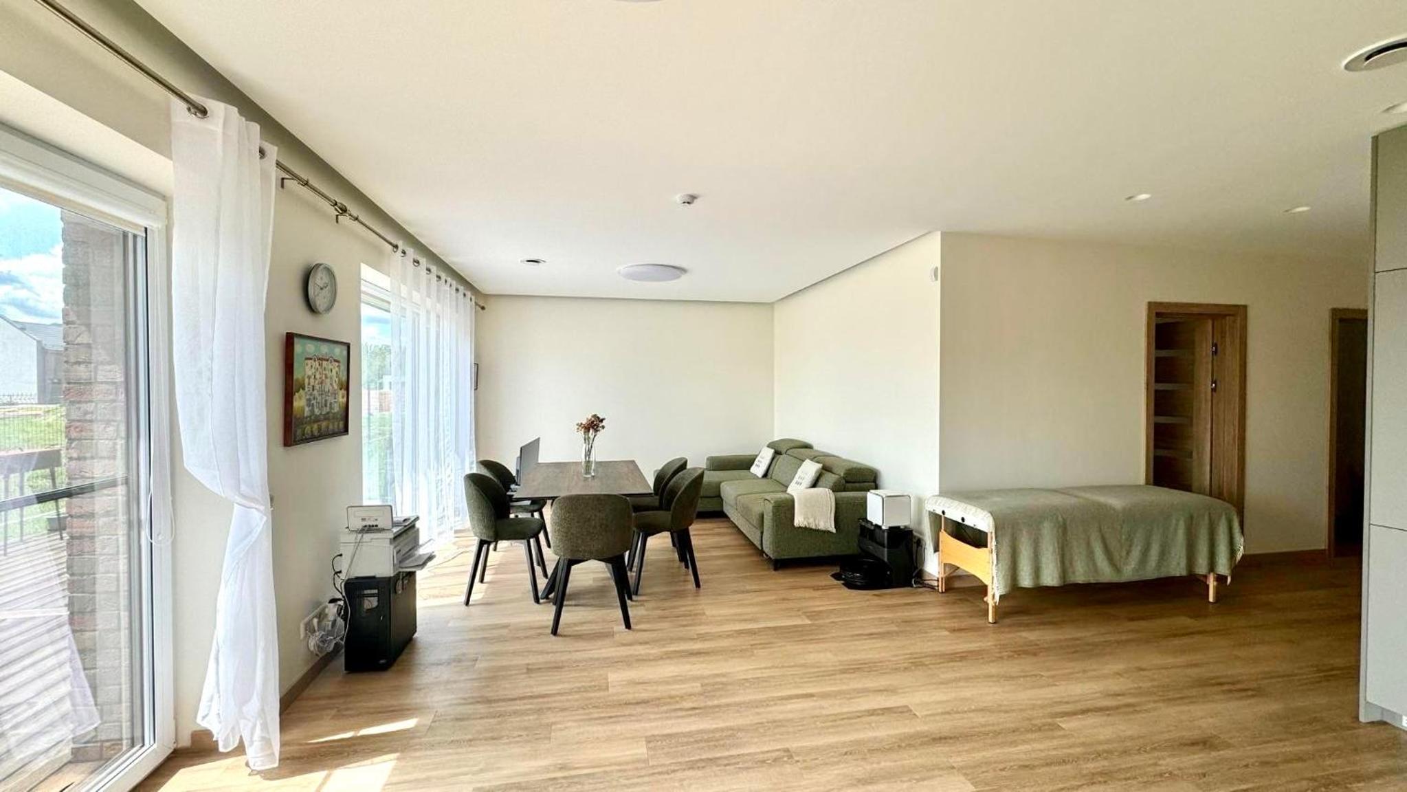 Four Bedroom Cottage in Kaunas