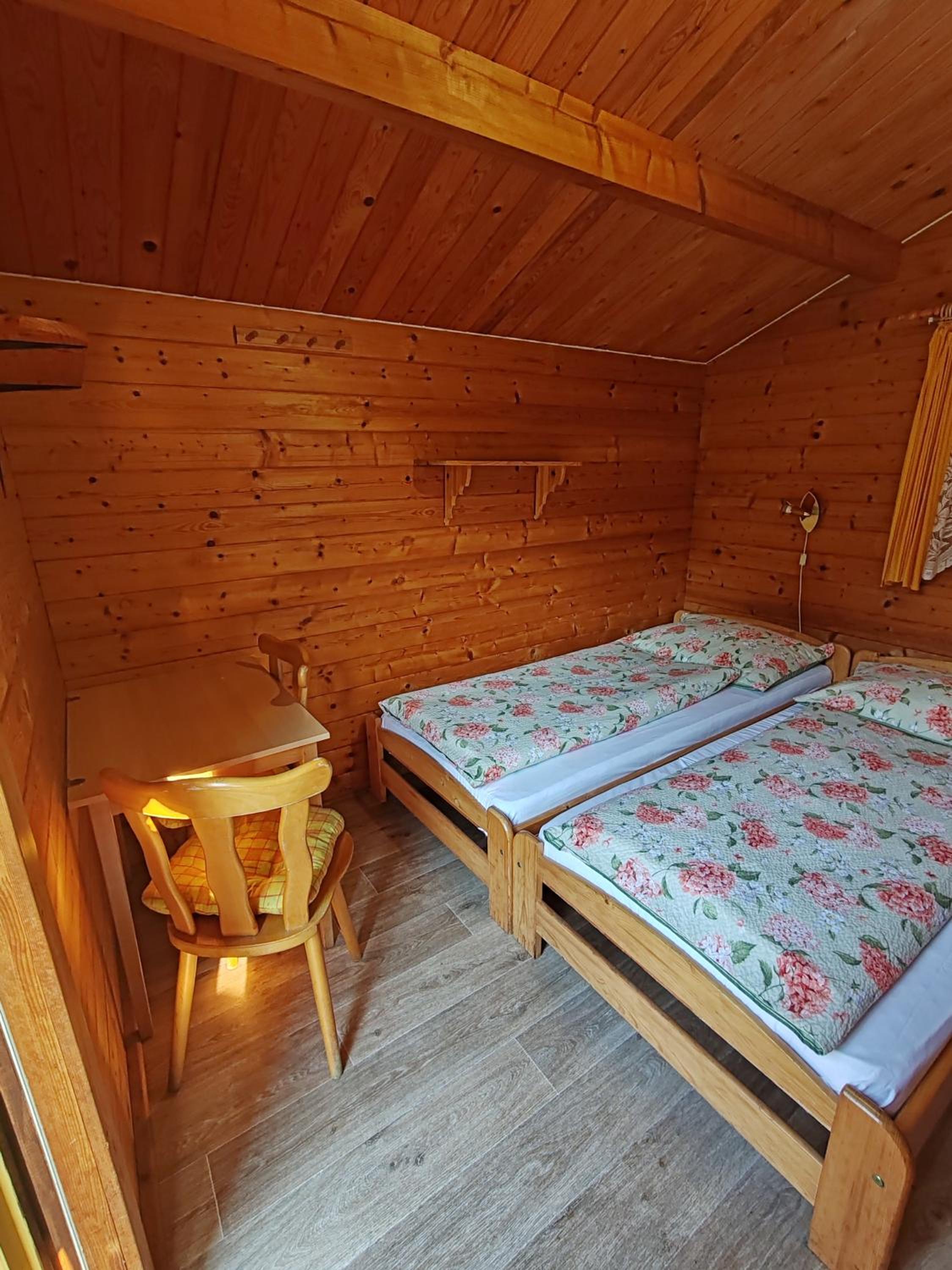 Pension Trojská