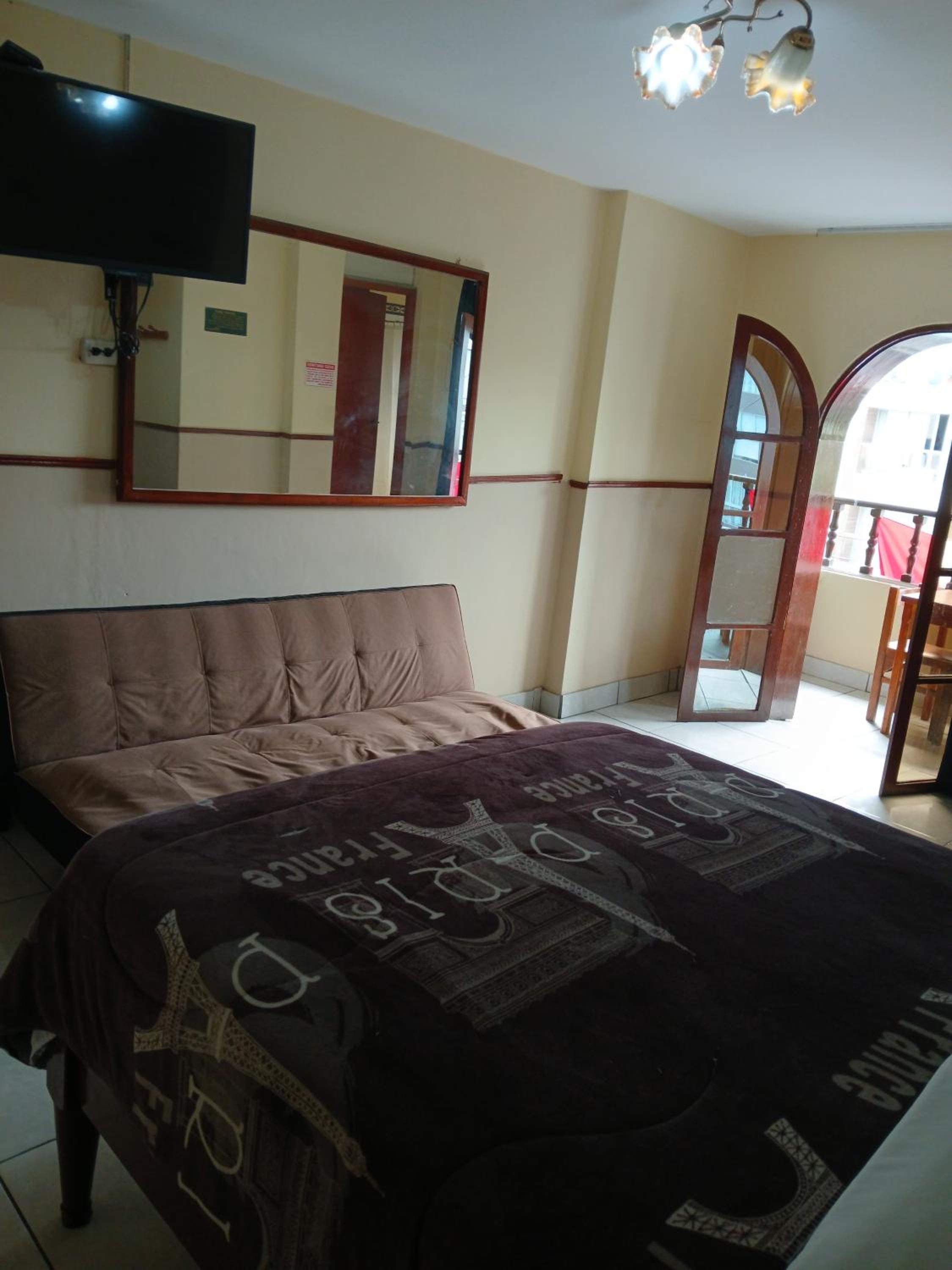 Photo 9