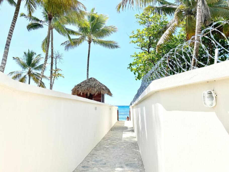 Beautiful and peaceful 2-bedroom family condo