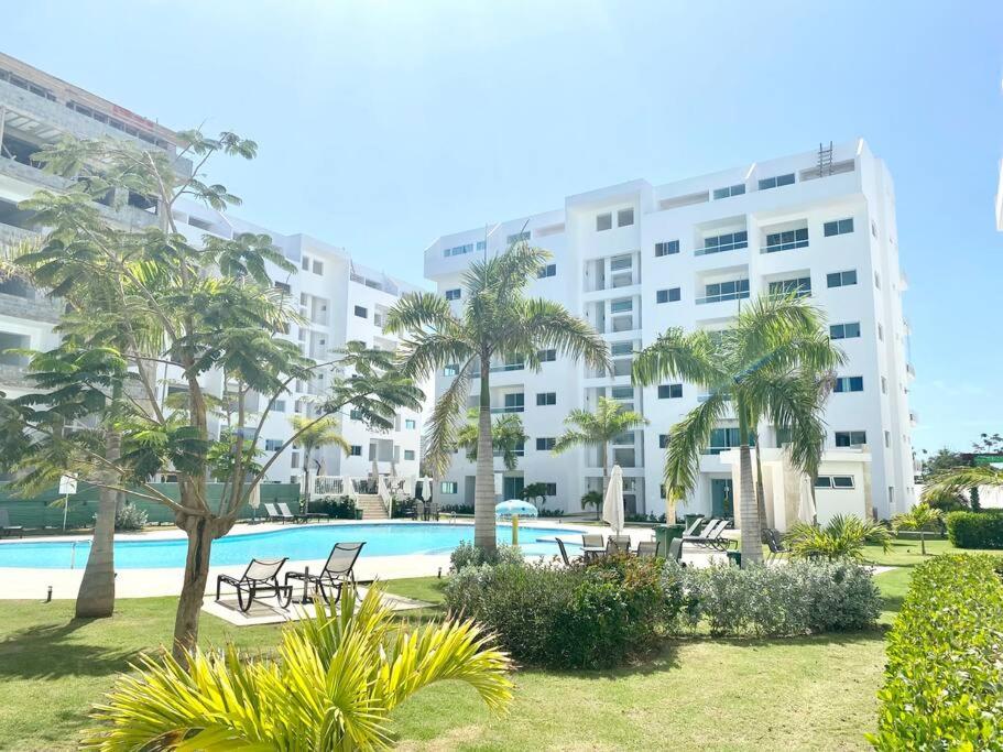 Beautiful and peaceful 2-bedroom family condo