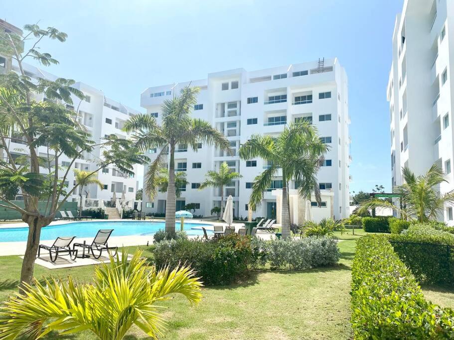 Beautiful and peaceful 2-bedroom family condo