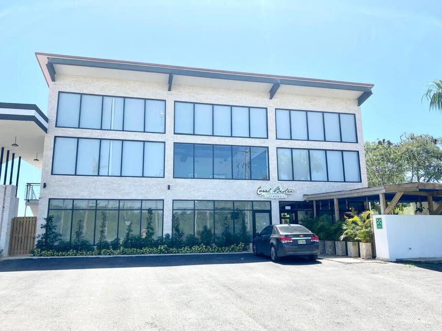 Beautiful and peaceful 2-bedroom family condo
