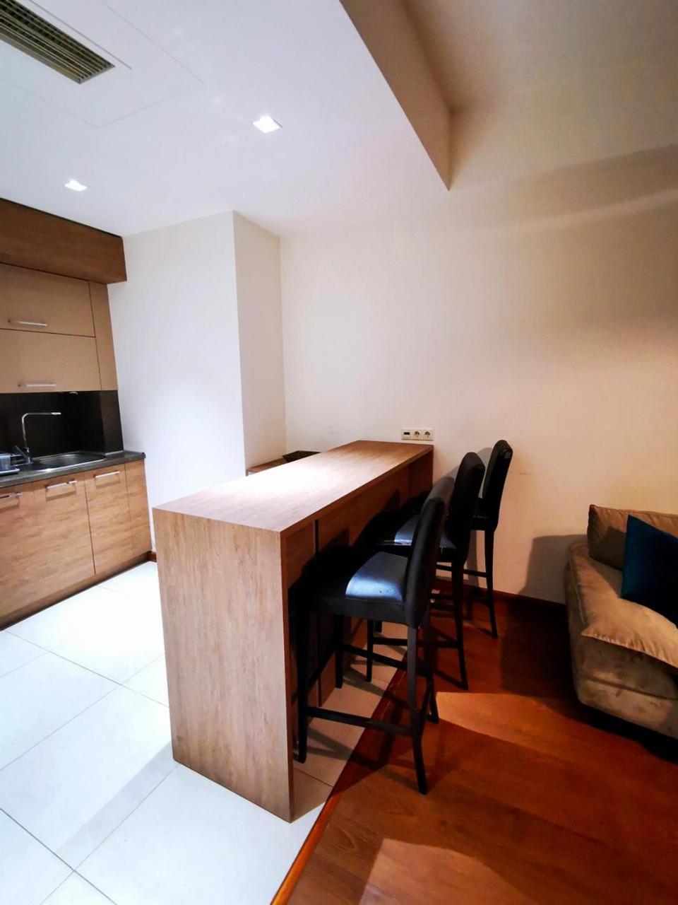 MODERN Apartment in Yerevan City Center,New Building