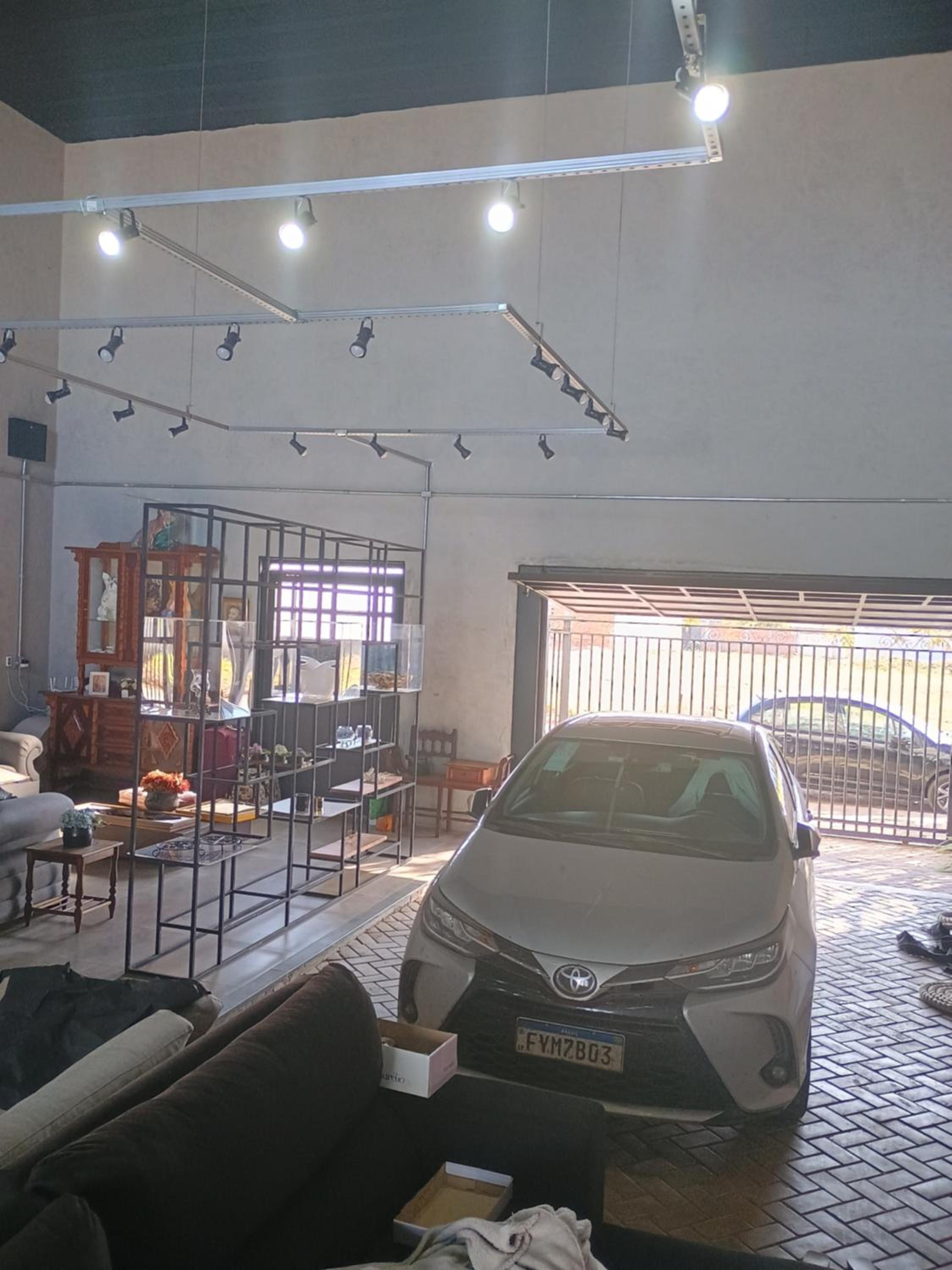 Mi Casa Su Casa