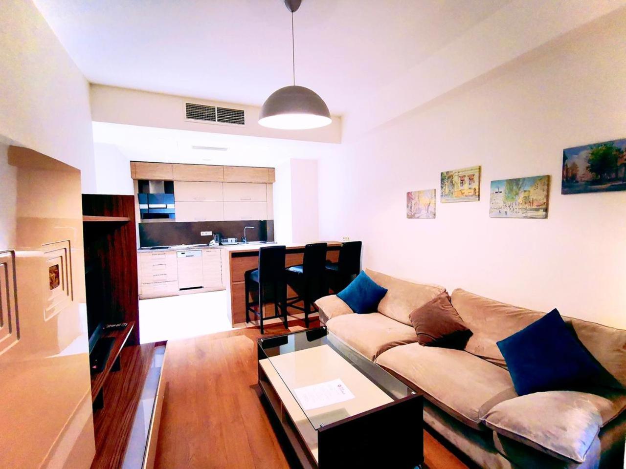 MODERN Apartment in Yerevan City Center,New Building