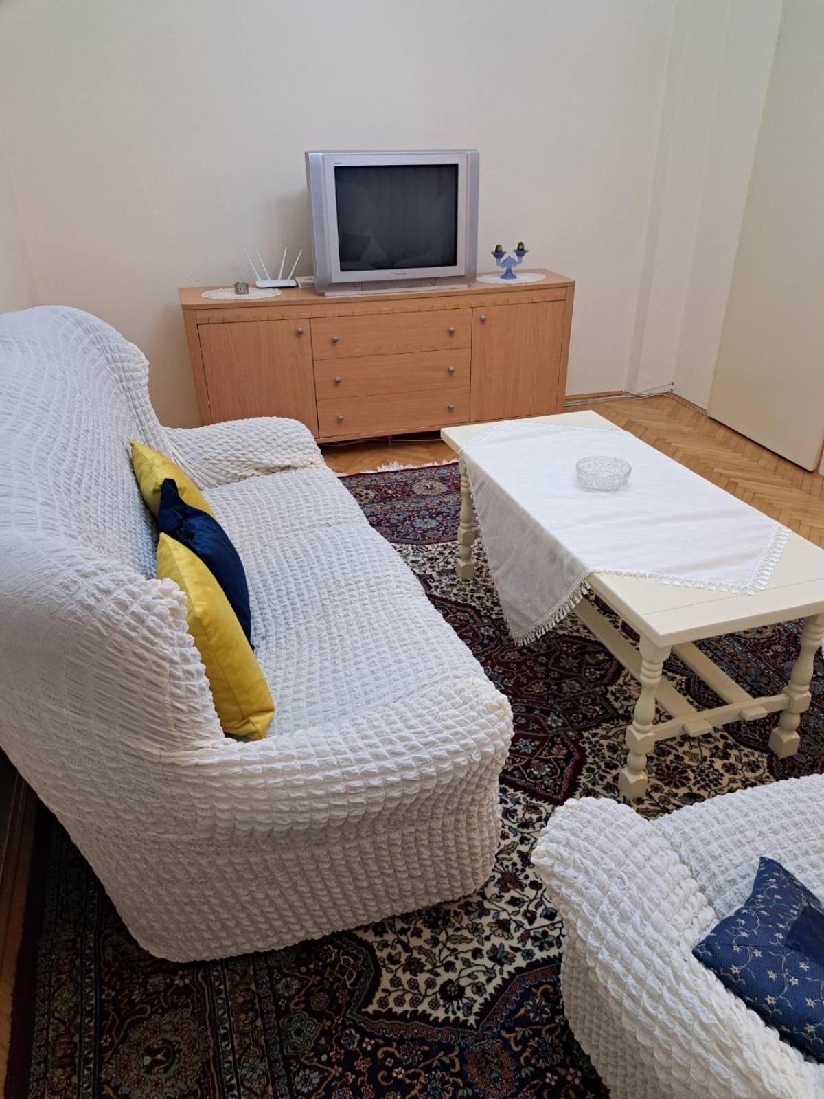 PI Apartment view 4