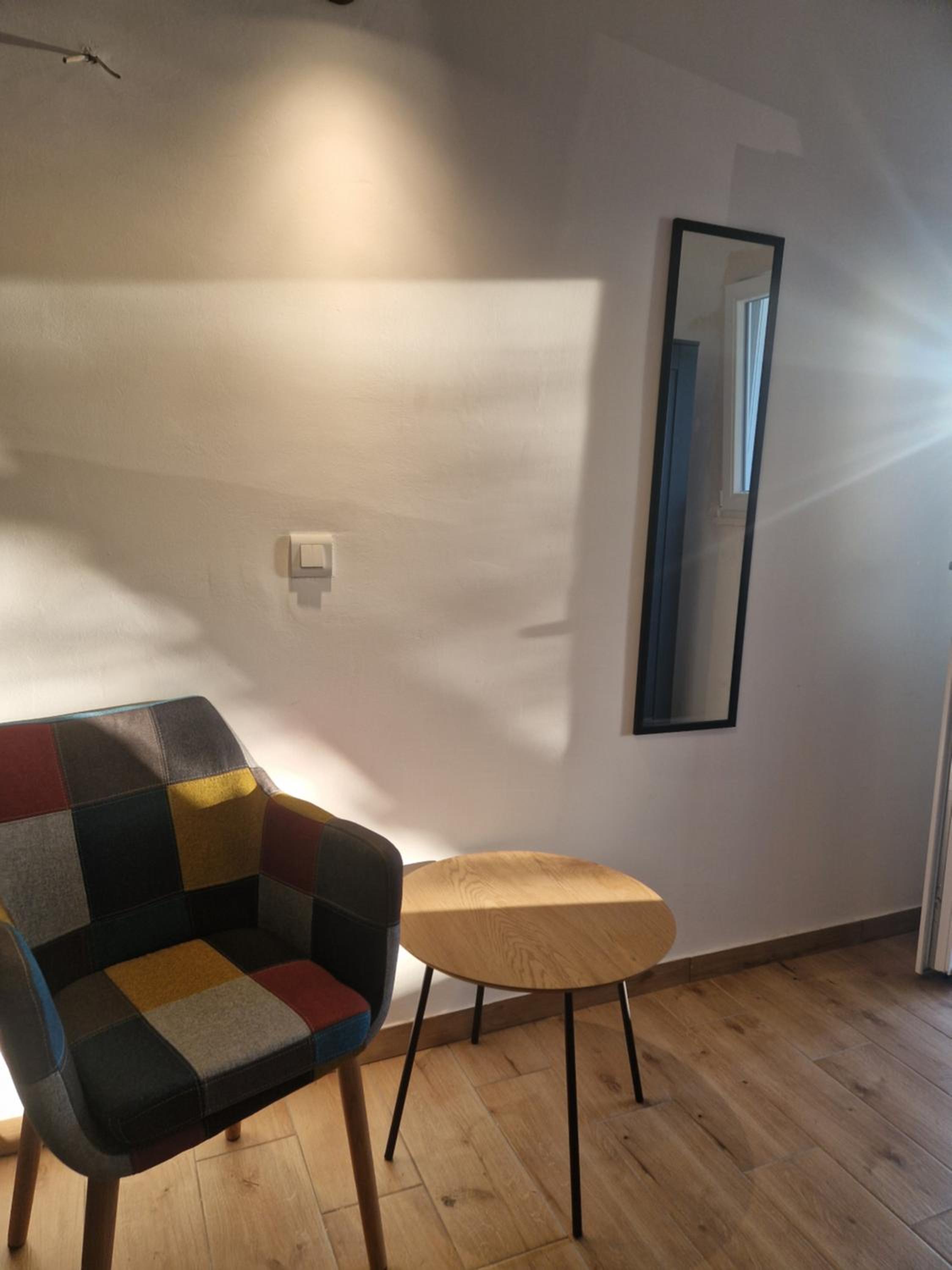 Renovated Apartments Skorin