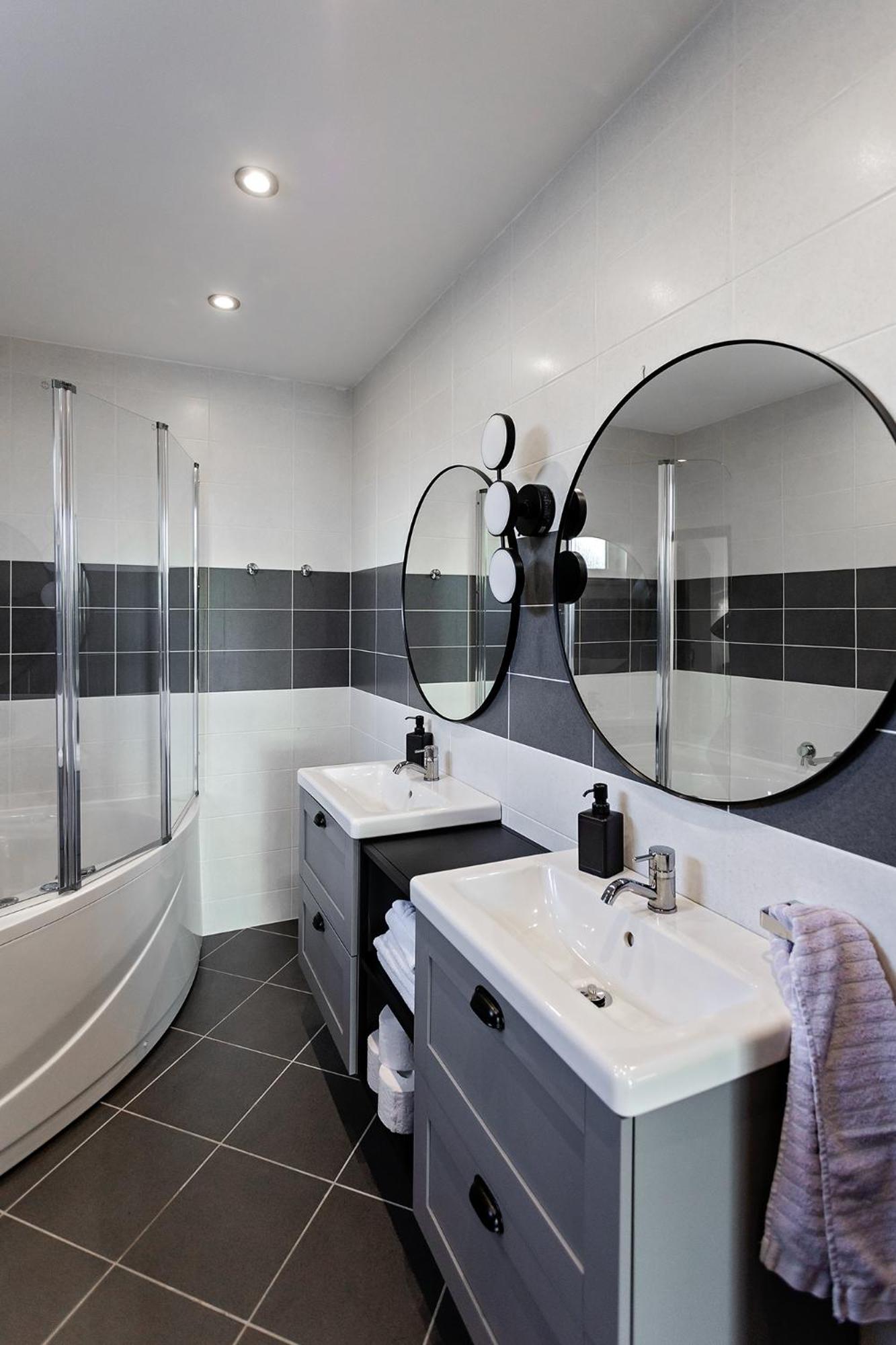 Renovated Apartments Skorin