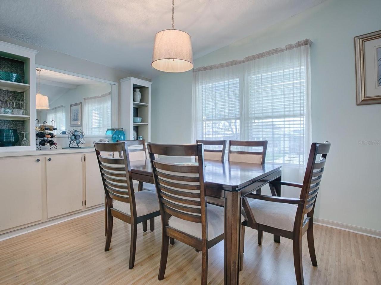 VILLAGES 2BED ROOM 2 BATH NEAR ORANGE BLOSSOM COUNTRY CLUb view 4