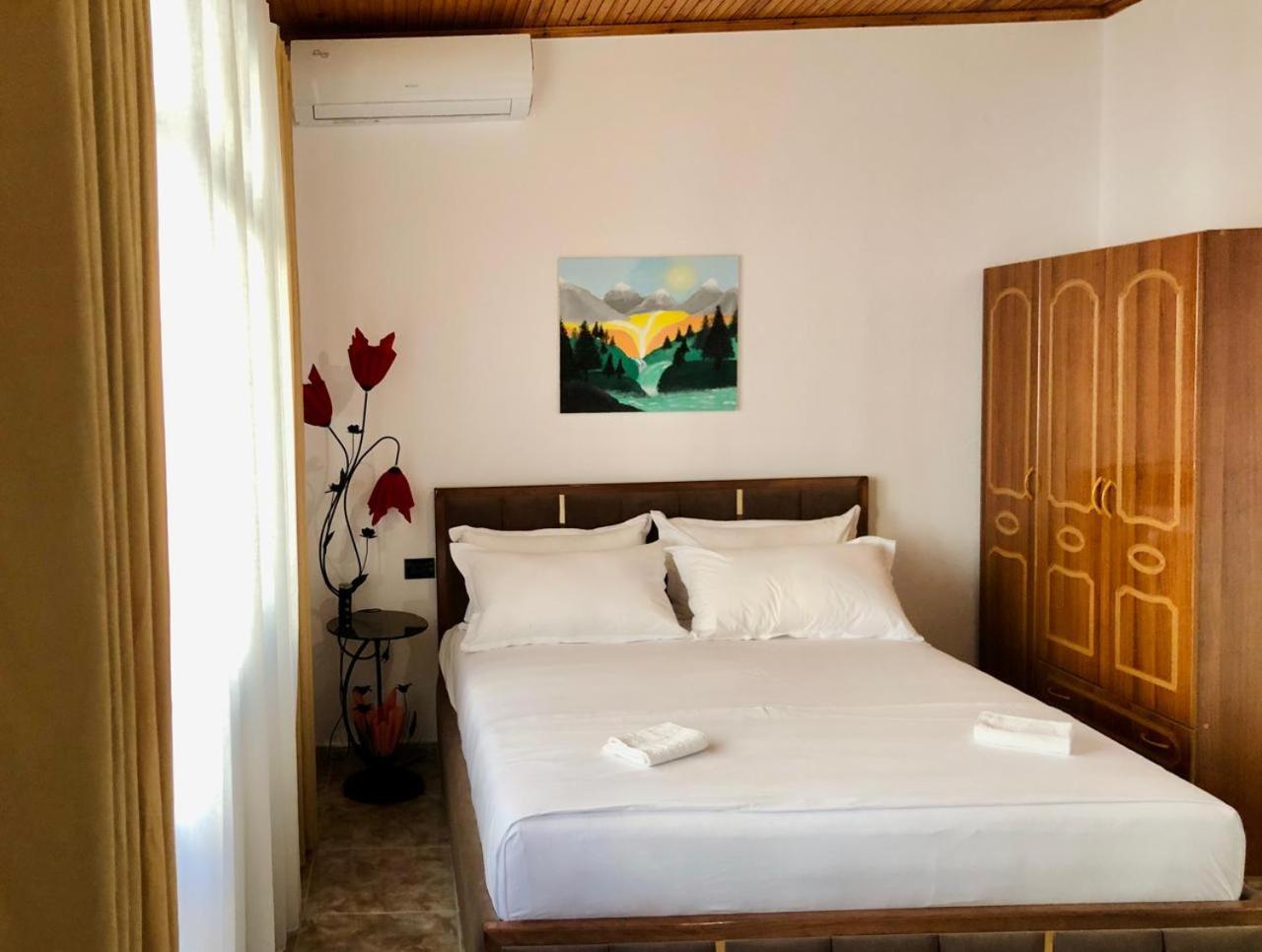 Rooms by Lion