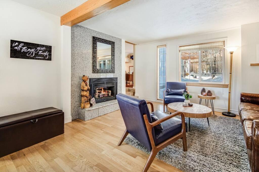 Lake Tahoe Vacations - Alpine Cottage Hideaway - Property Image 32