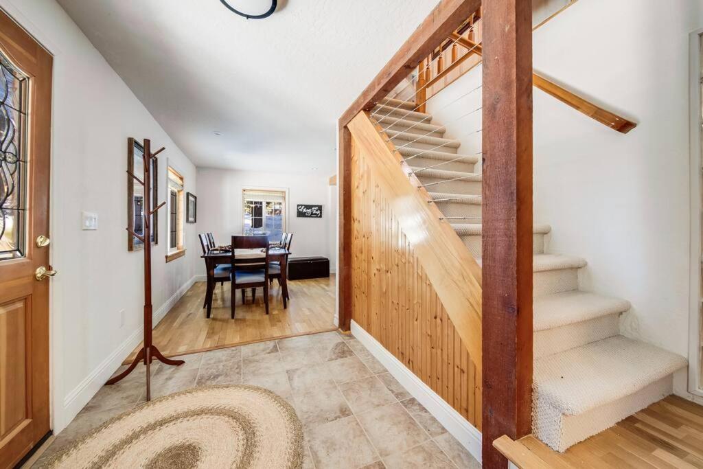 Lake Tahoe Vacations - Alpine Cottage Hideaway - Property Image 25