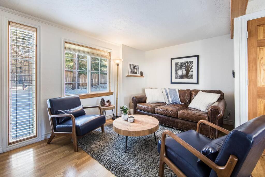 Lake Tahoe Vacations - Alpine Cottage Hideaway - Property Image 5