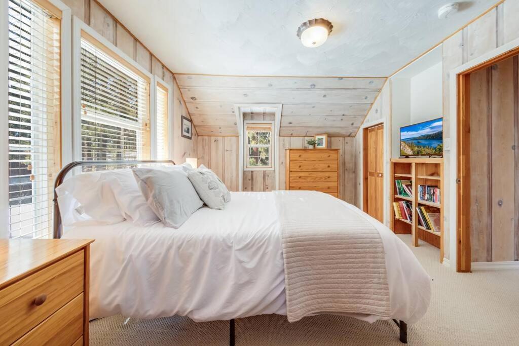 Lake Tahoe Vacations - Alpine Cottage Hideaway - Property Image 22