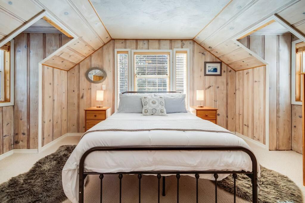 Lake Tahoe Vacations - Alpine Cottage Hideaway - Property Image 23