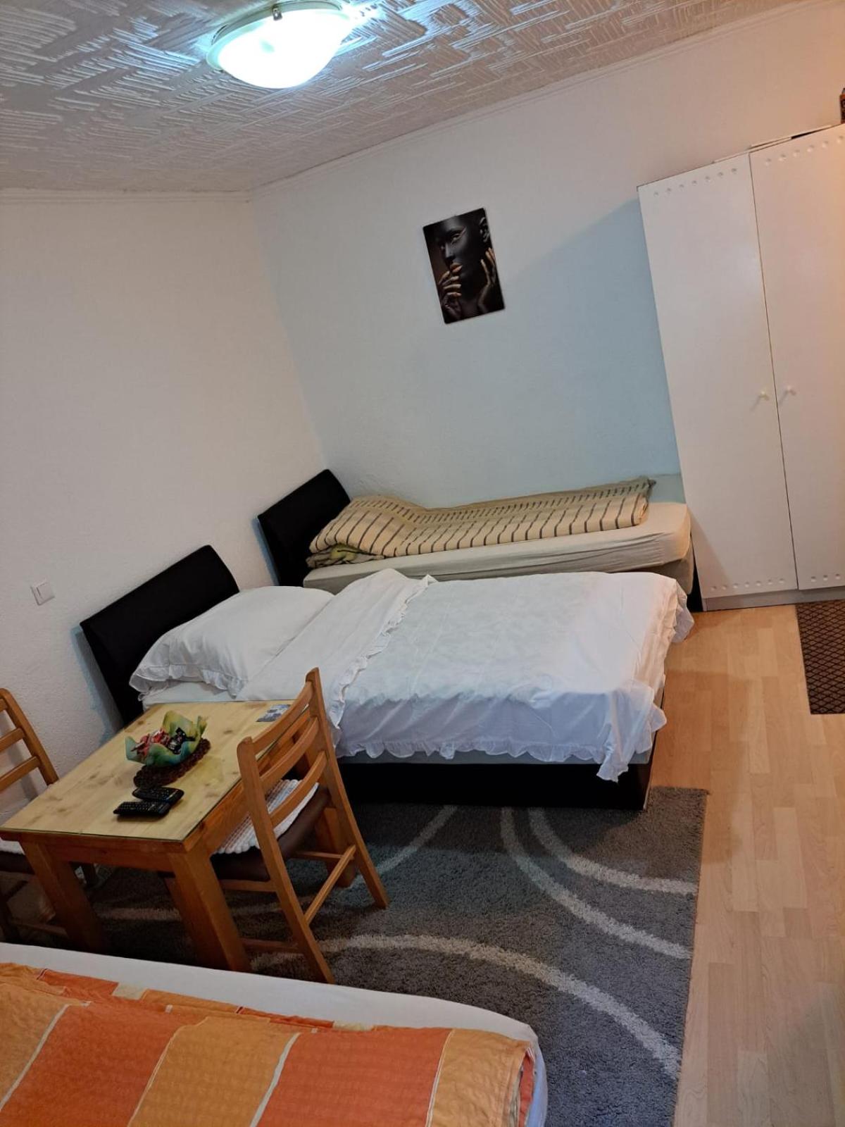Apartmani Konta