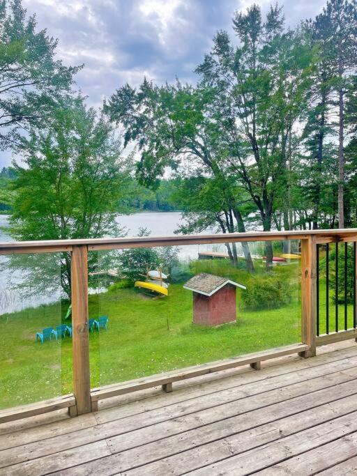 Escape to Corry Lake Cottage