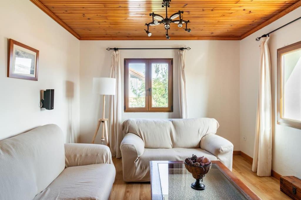 Casa Los Mozos, a 9 kilómetros de Santander y a 6 de Cabárceno view 2