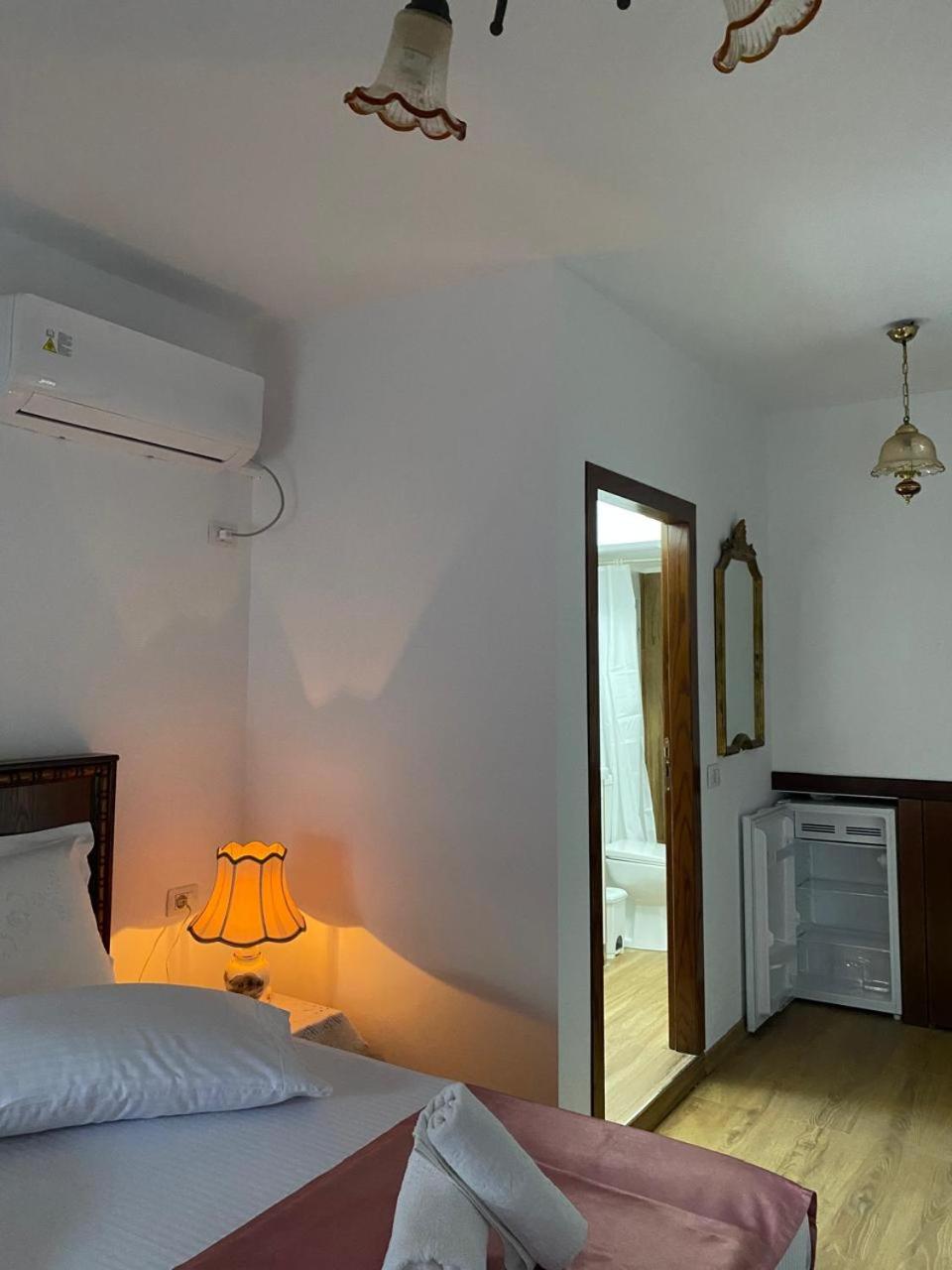 Yuri Guest House