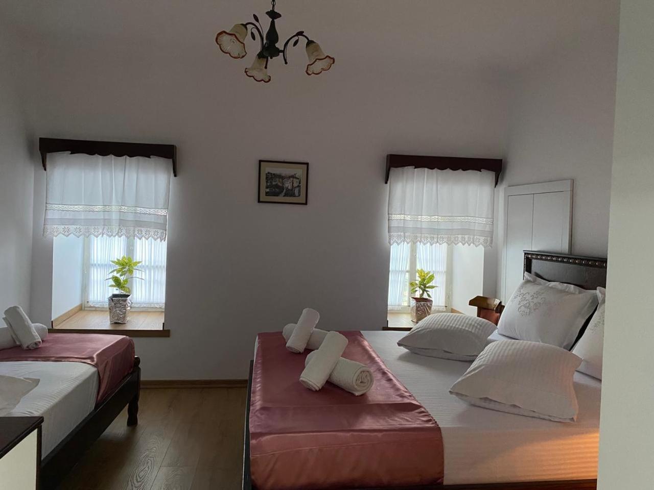 Yuri Guest House