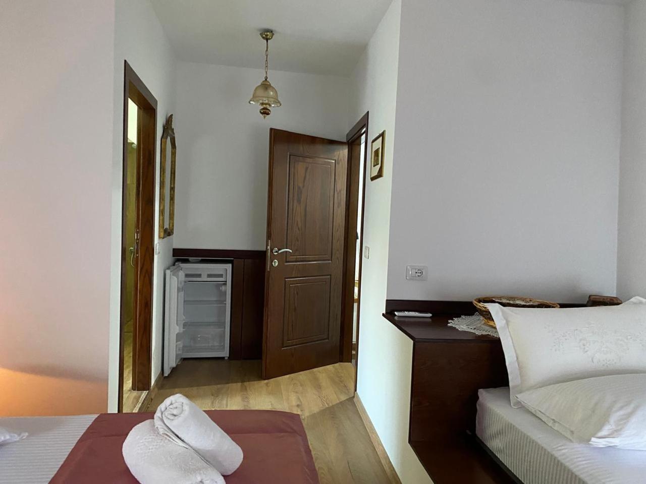 Yuri Guest House
