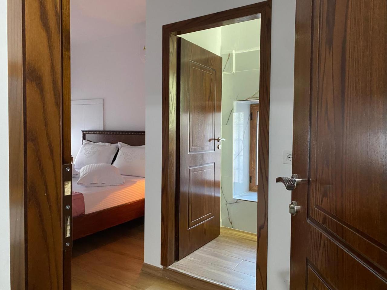 Yuri Guest House