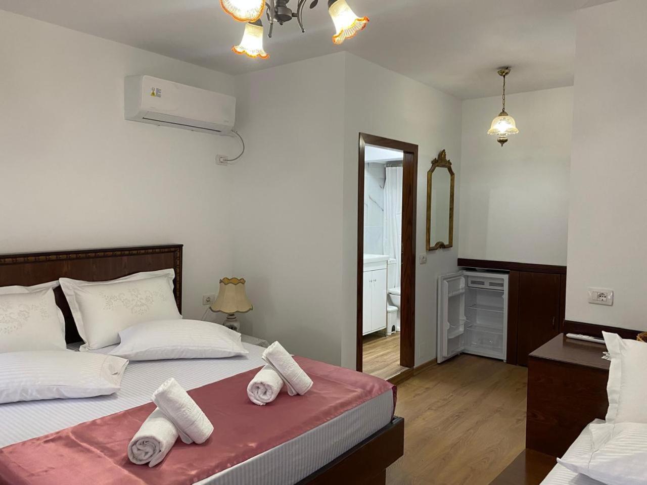 Yuri Guest House