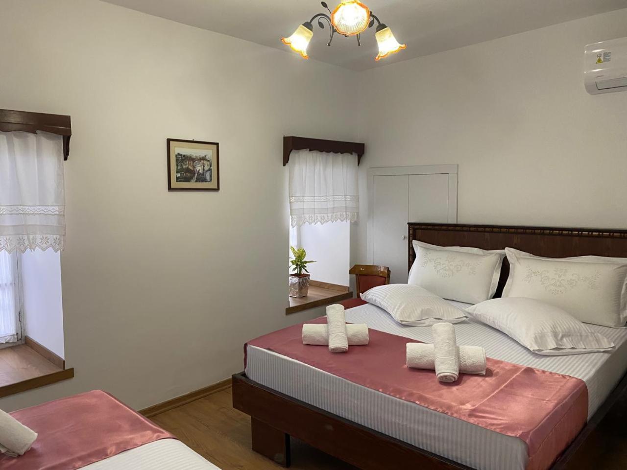 Yuri Guest House