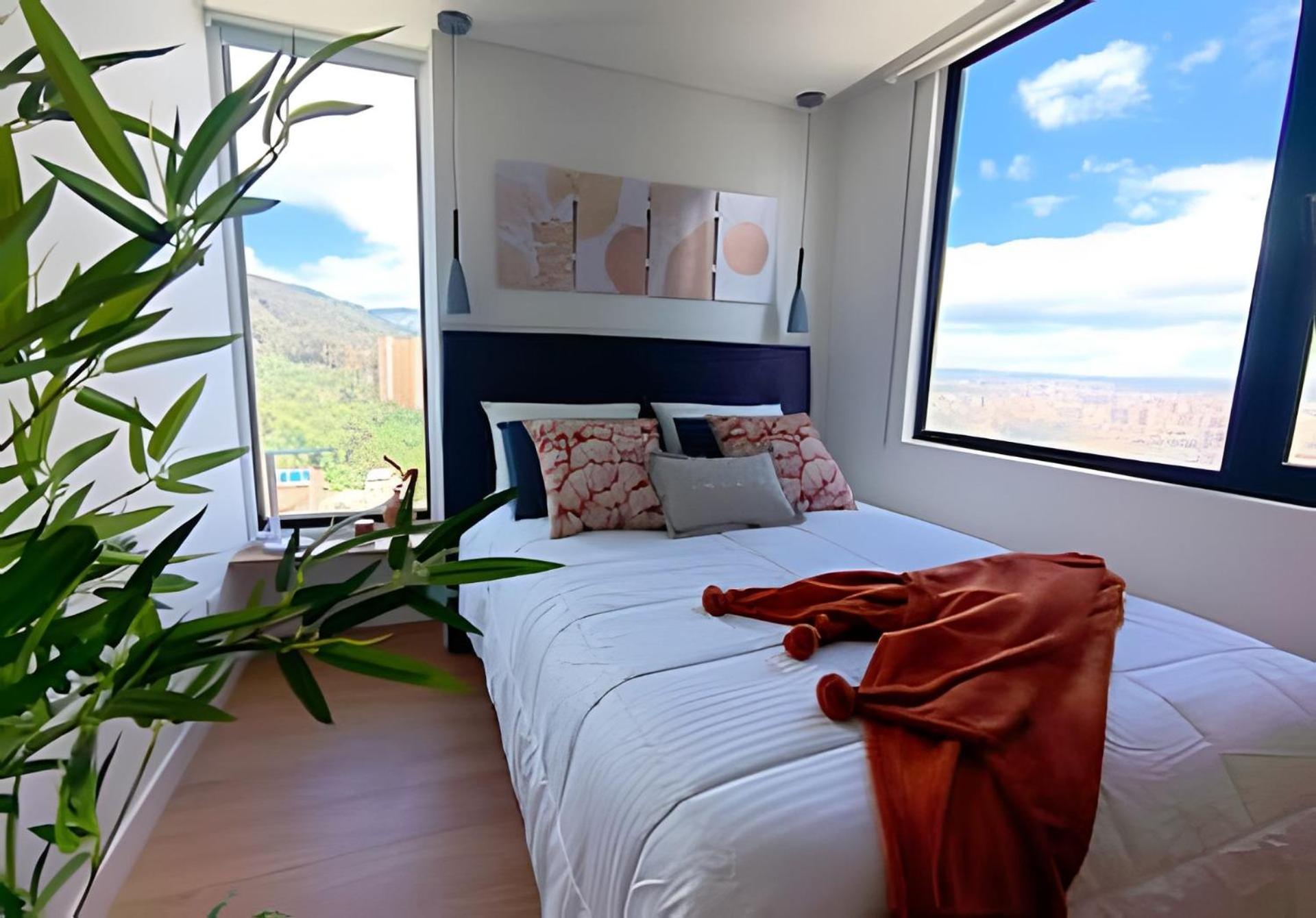 Comfort with panoramic balcony, parking, Usaquén