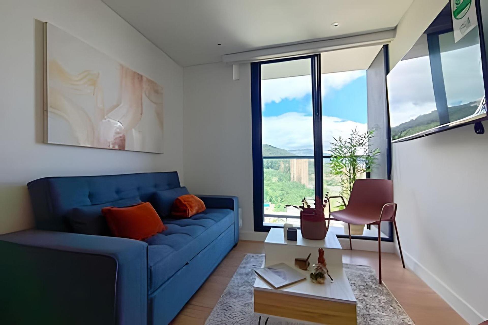 Comfort with panoramic balcony, parking, Usaquén