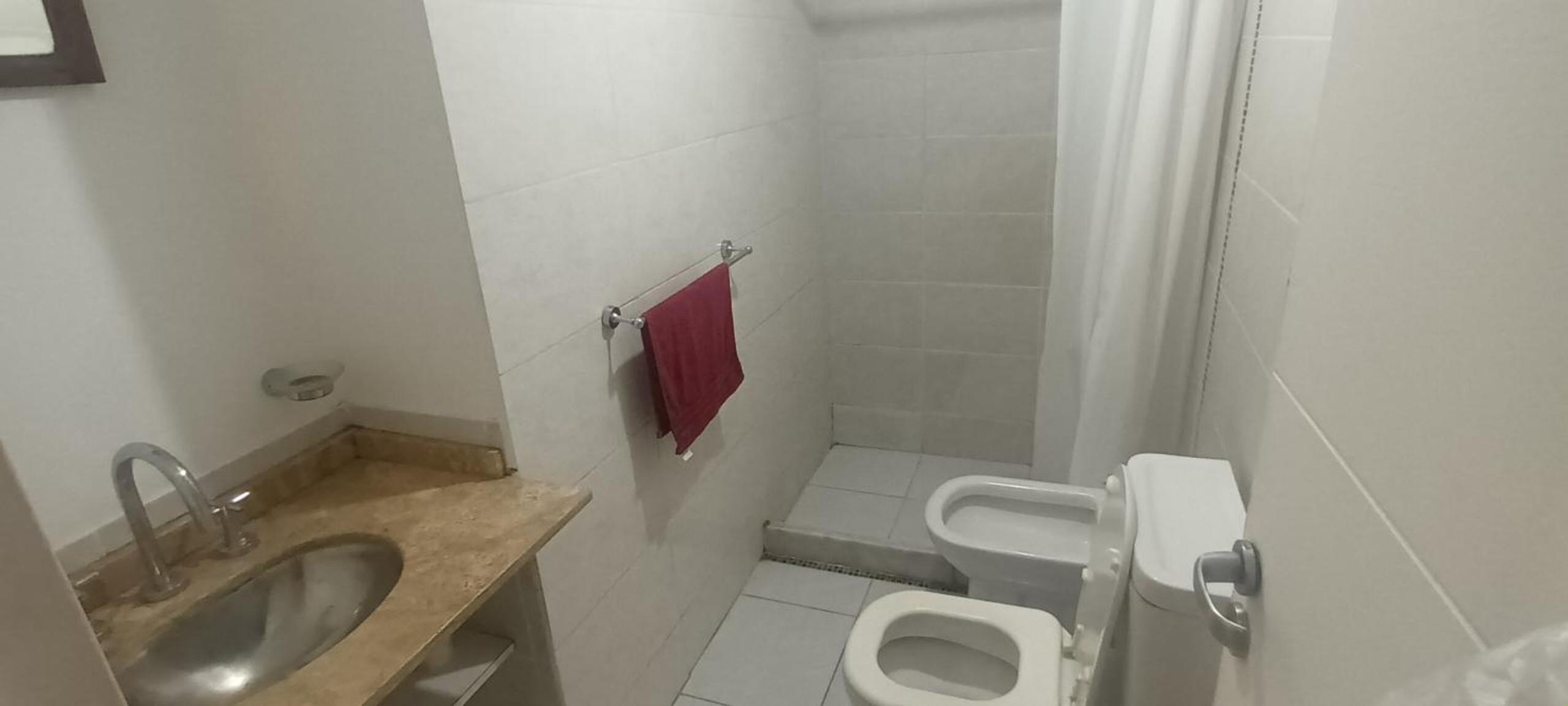 Depto 1 dorm alberdi centro