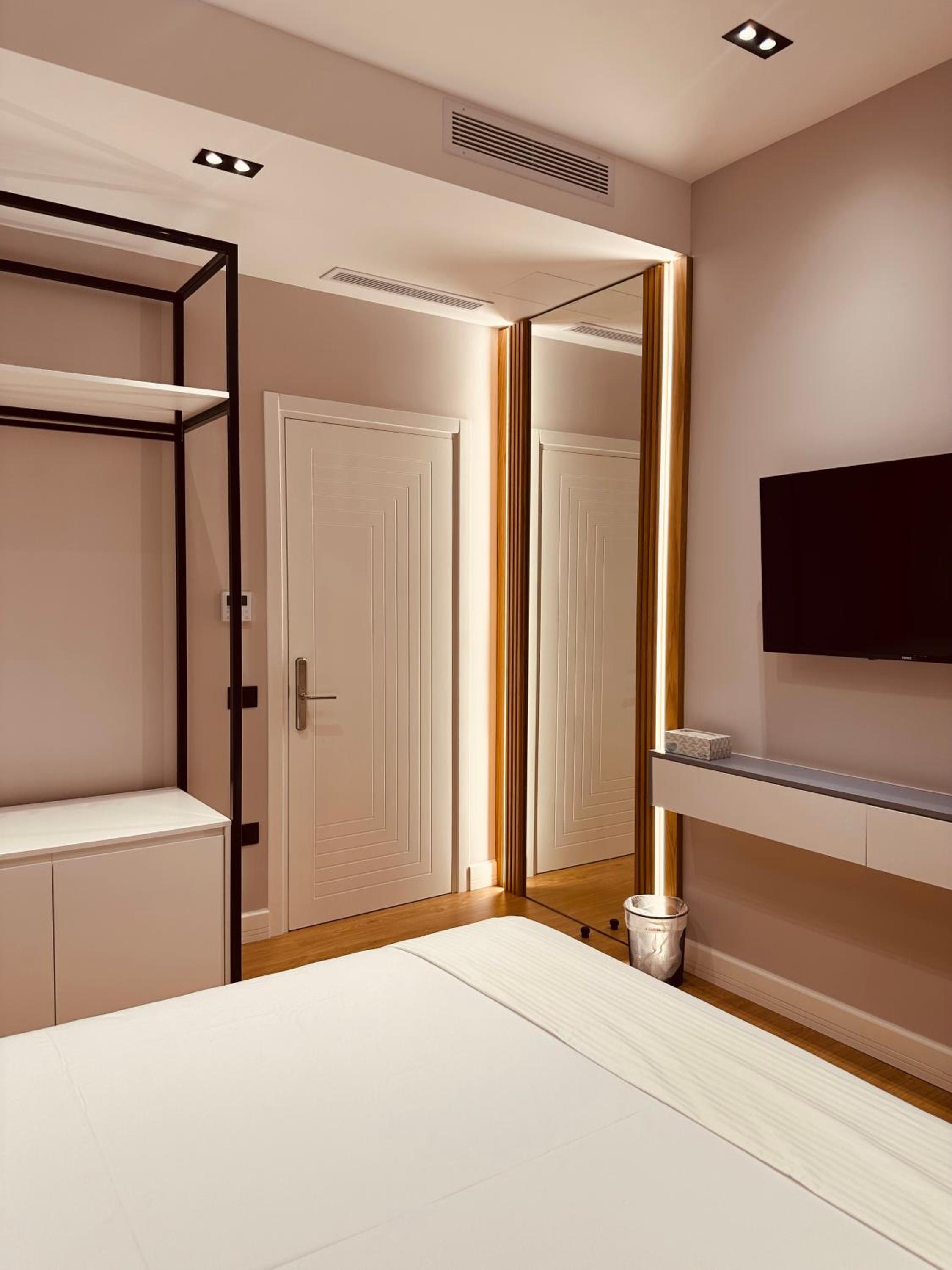 Azul Rooms Tirana