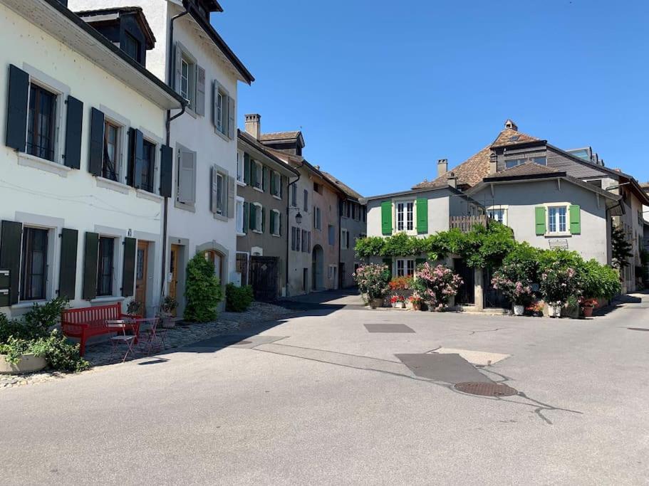 Studio dans le vieux bourg de St Prex