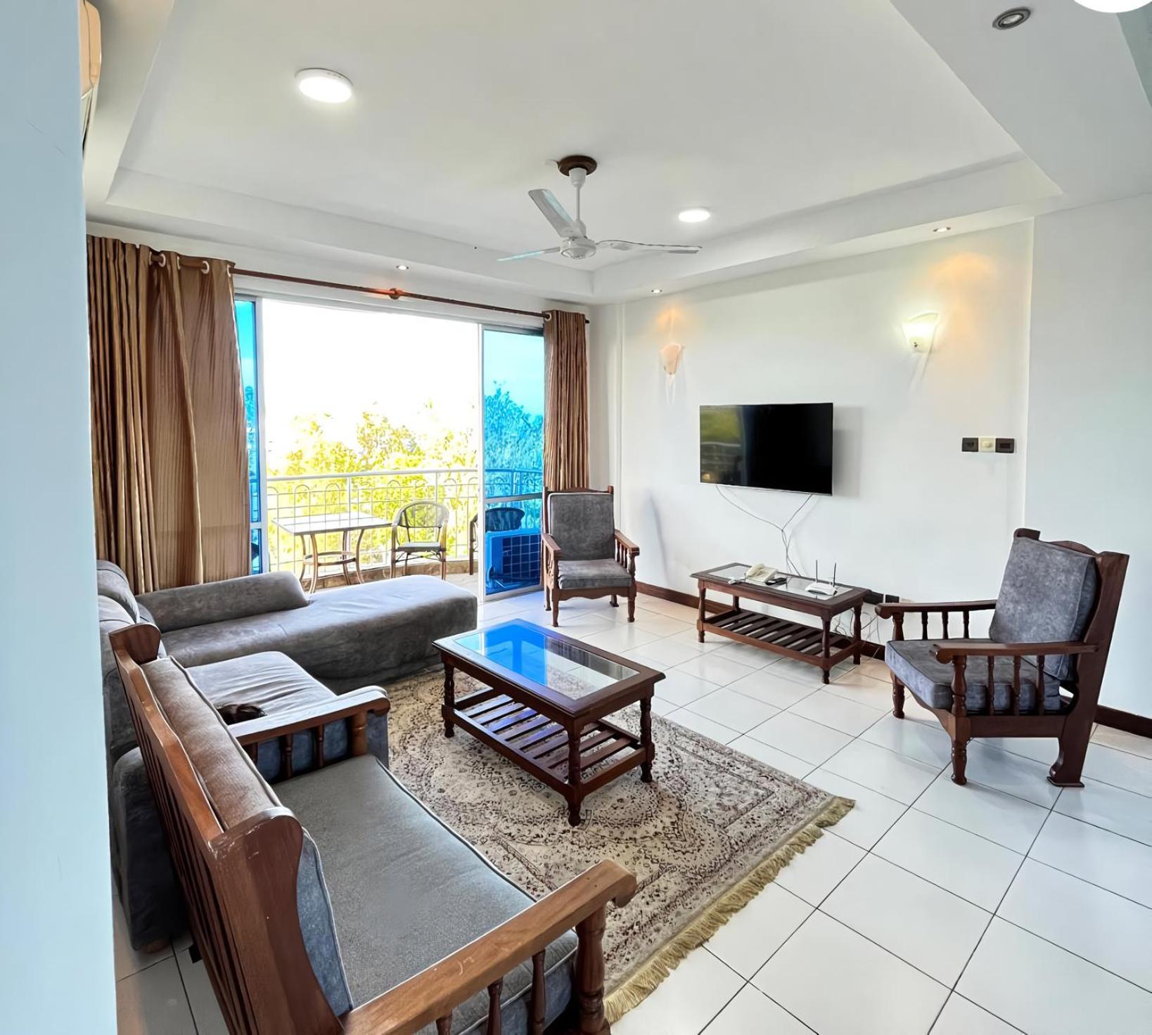 Beachfront Paradise Apartment