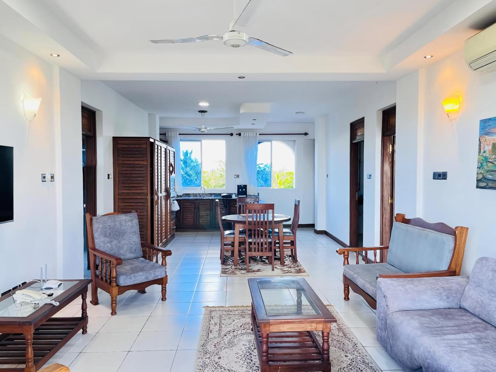 Beachfront Paradise Apartment