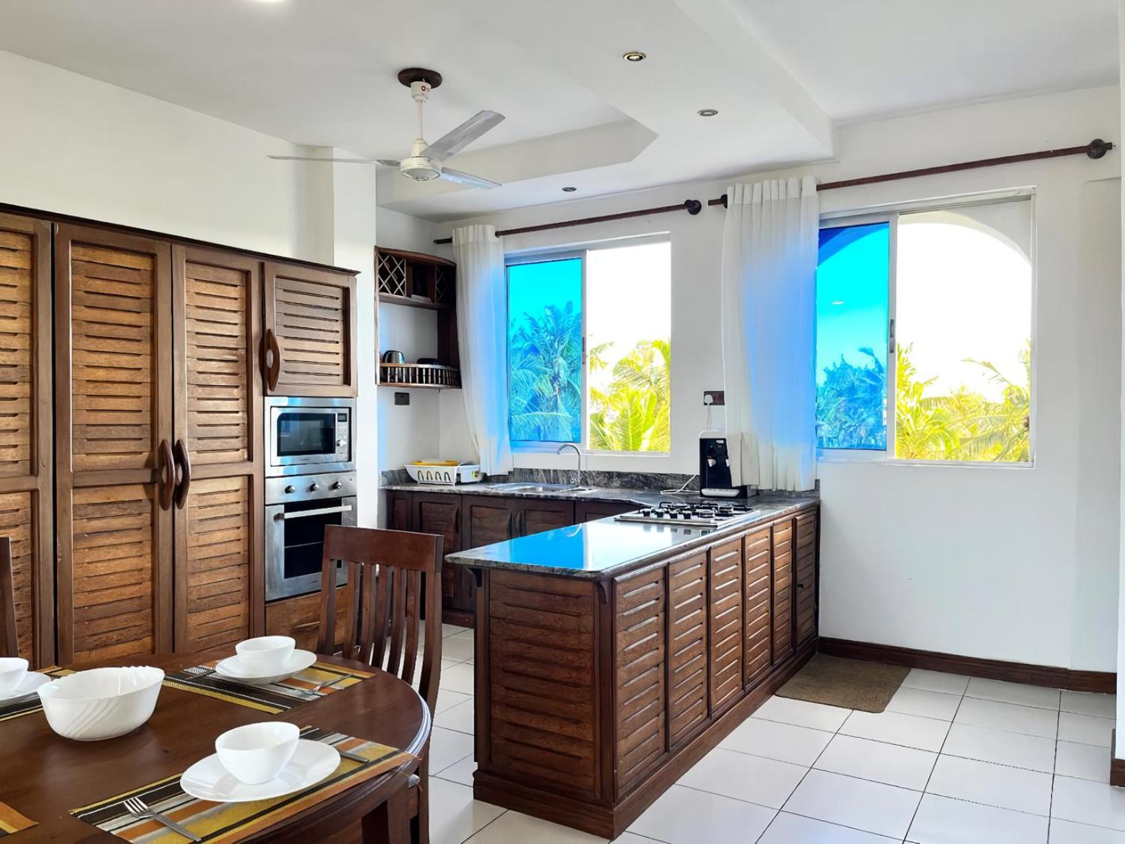 Beachfront Paradise Apartment