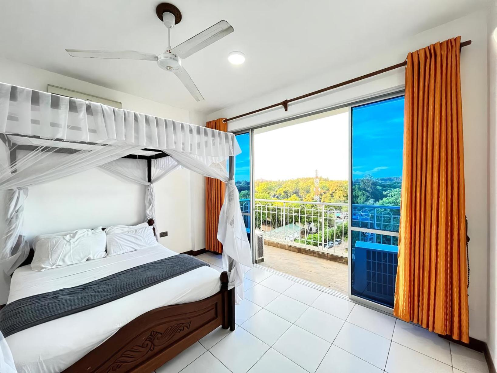 Beachfront Paradise Apartment