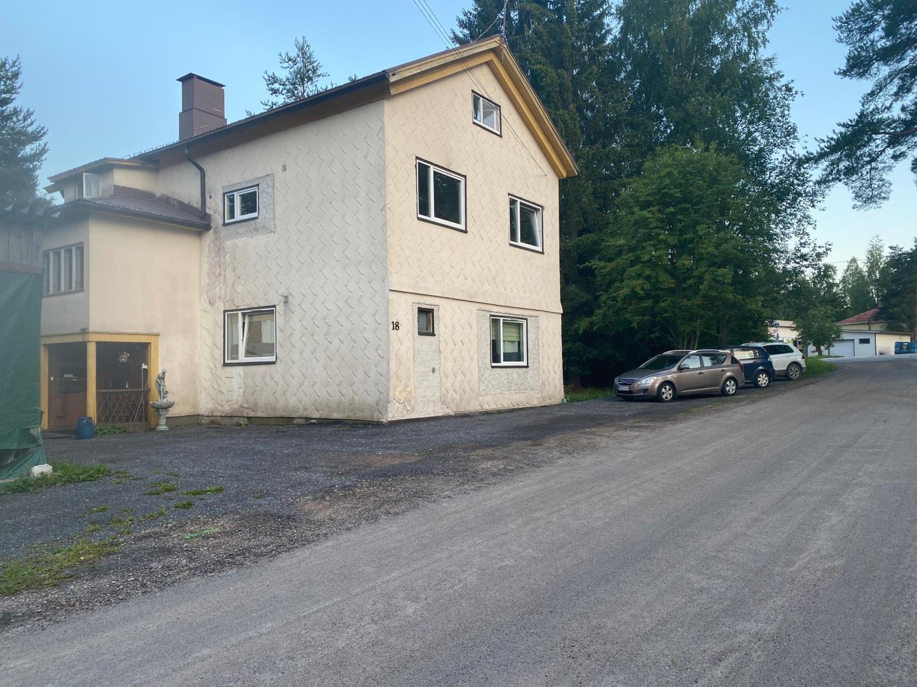 Mäntyharju center, top floor, entire attic apartment