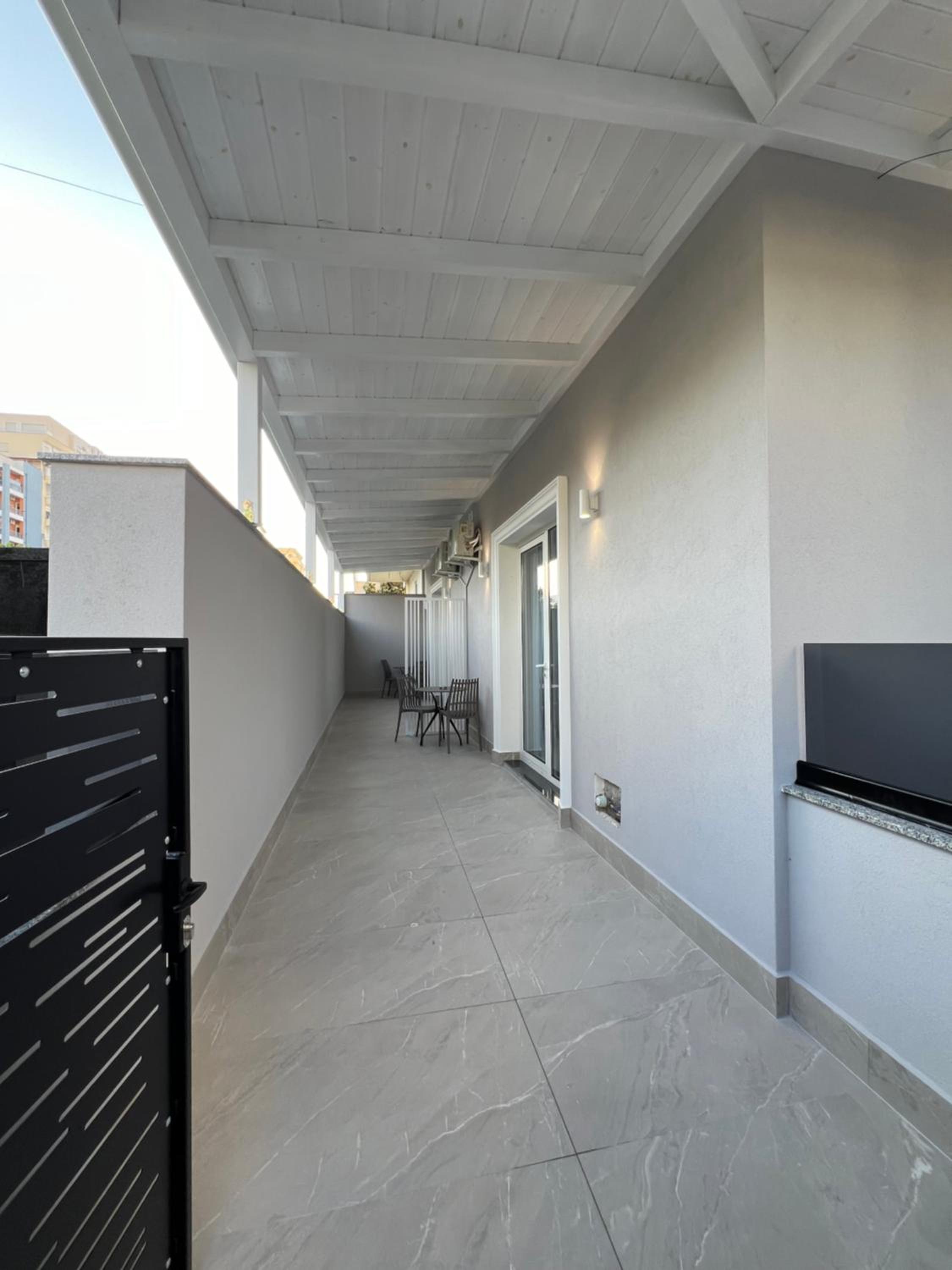 Marina Luxury Apartments Iliria
