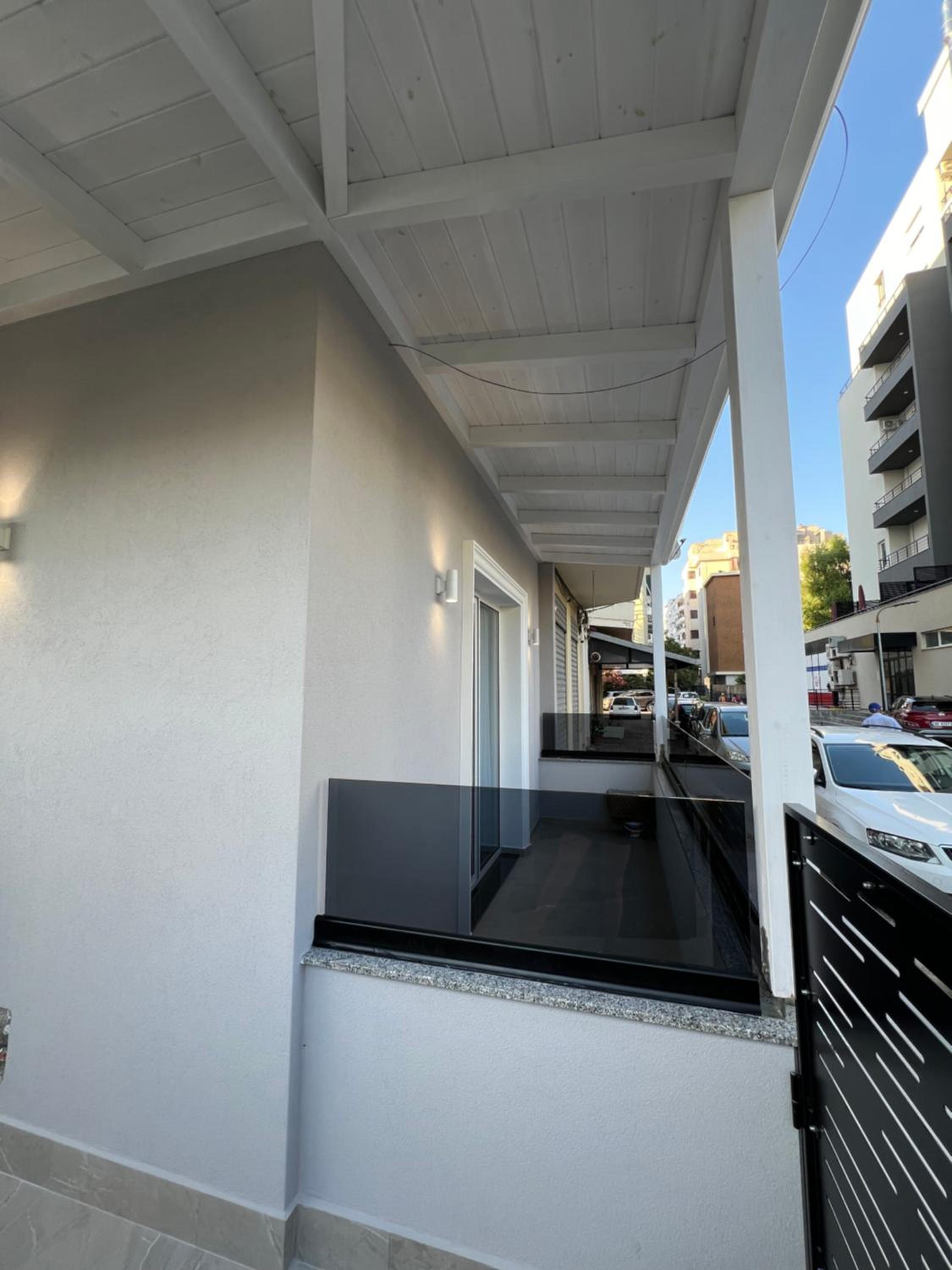 Marina Luxury Apartments Iliria