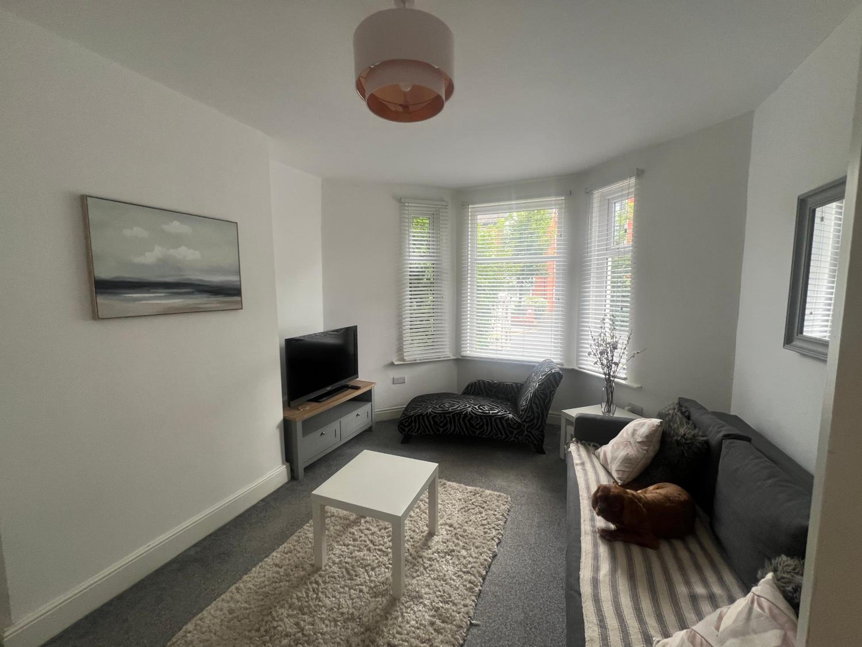 New Flat in Lytham St Annes - Sleeps 4 view 3
