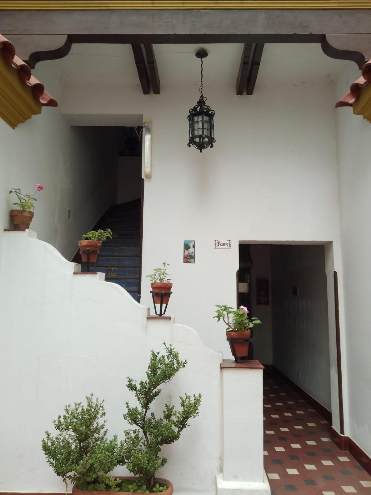 Acogedor e impecable apartamento neocolonial