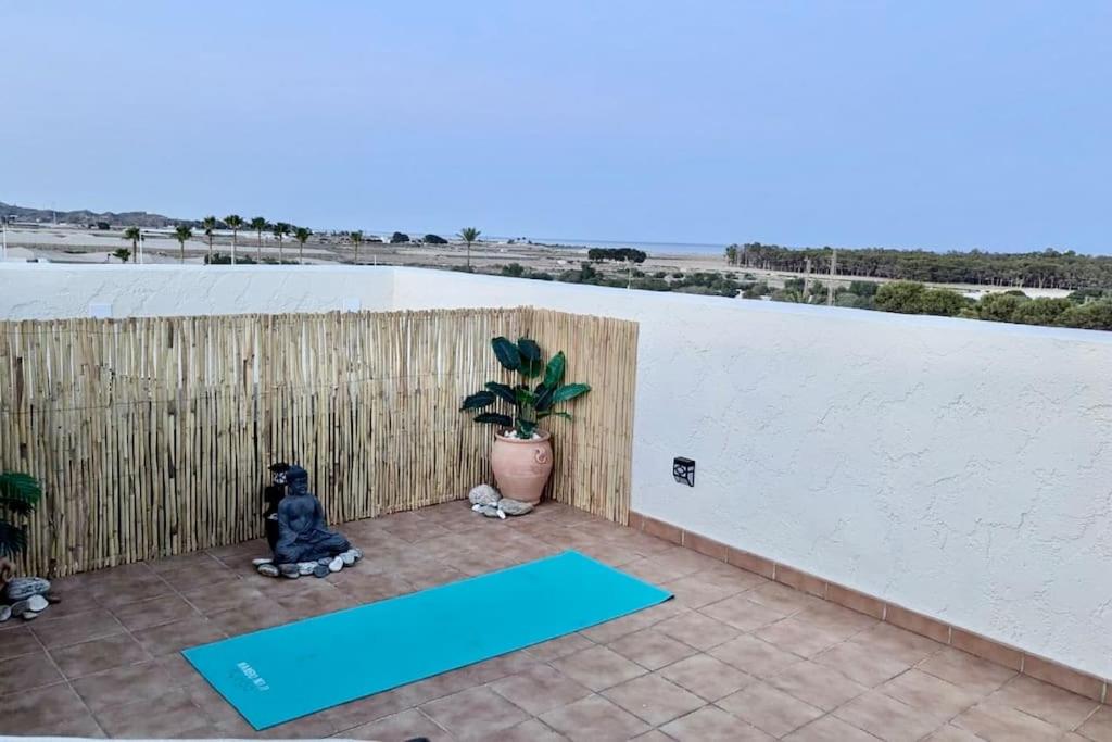 Coastal 2-bed Penthouse with roof terrace and sea view view 2
