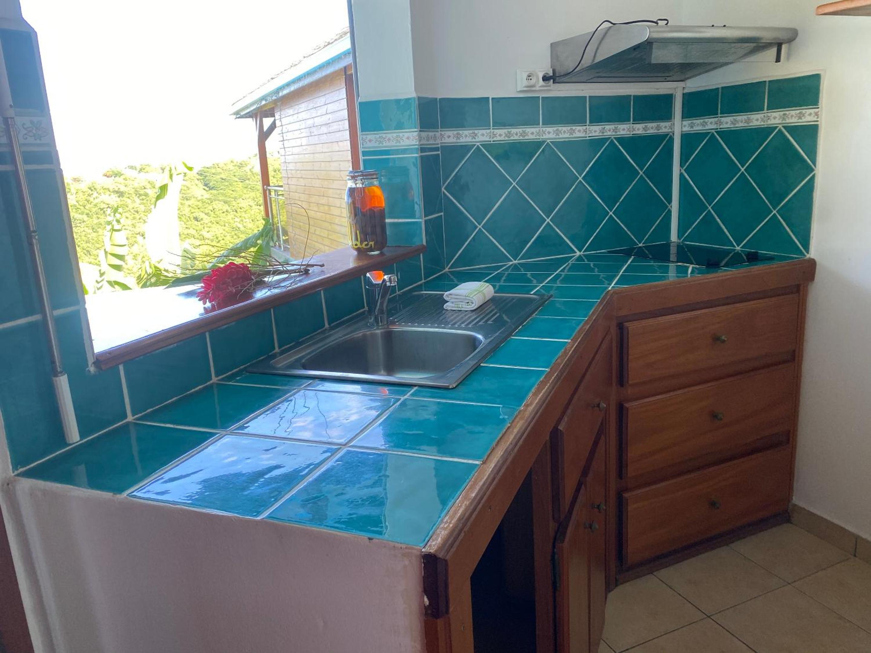 Charmant Bungalow avec vue sur la mer à Marigot, 60 m², piscine. view 4